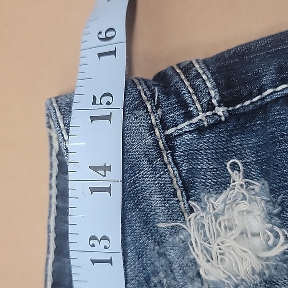 BKE, Sabrina Boot Jeans, Size 28W x 31.5 L, Low Rise, Distressed.  EUC - Picture 4 of 13